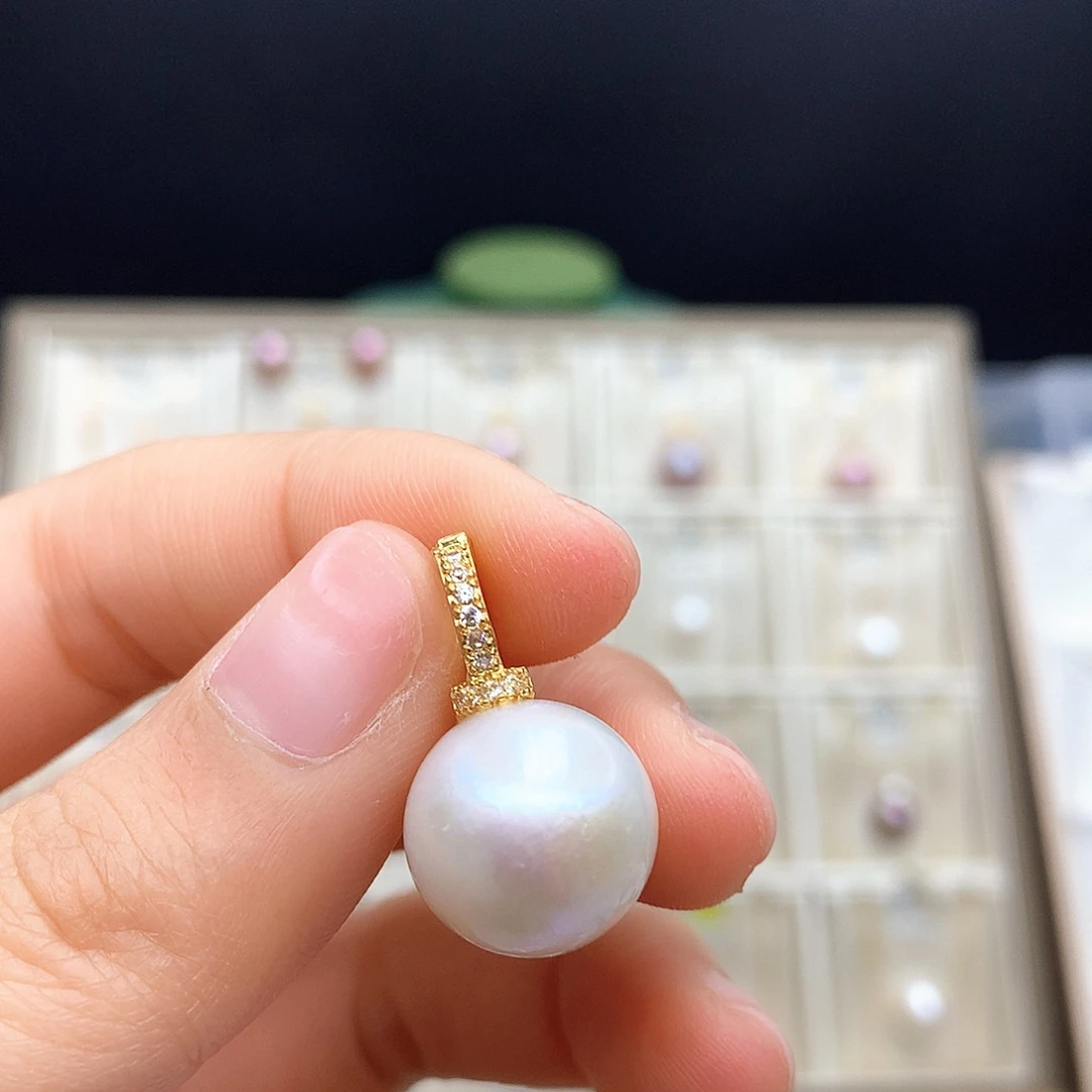 淡水珍珠颈饰合金