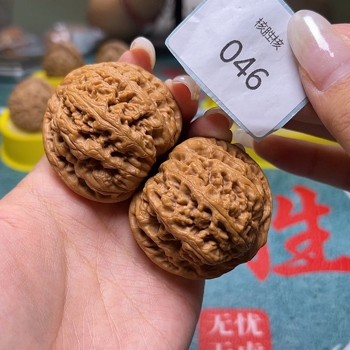 文玩核桃把件粗筋44.046
