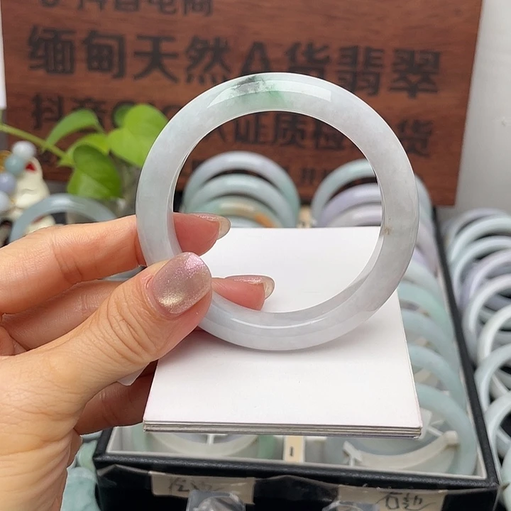 翡翠未镶嵌手镯54正圈