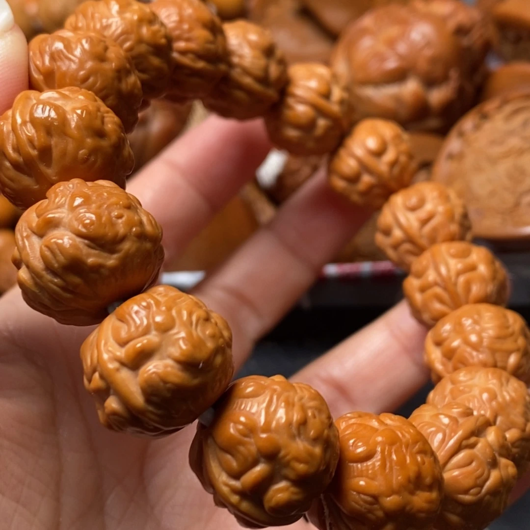 吊坠猴头核桃猴头