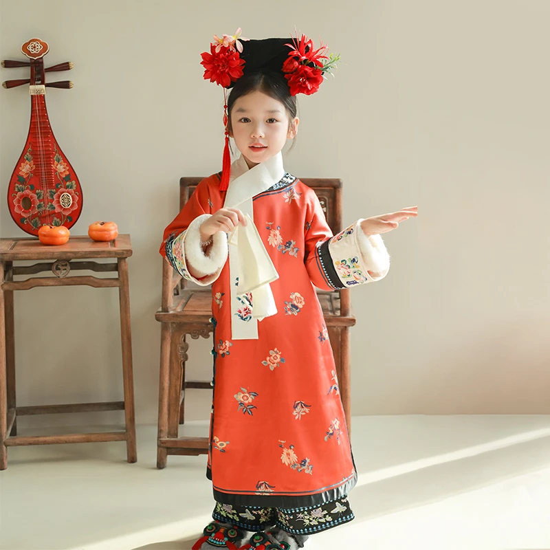 utouto大耳象女童花朵中式旗袍裙2024冬季洋气国风拜年服2410071