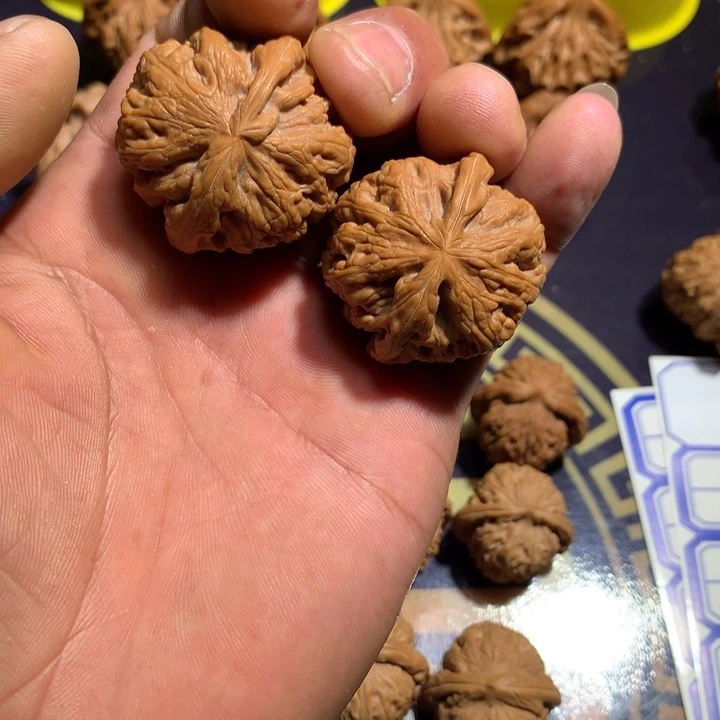 吊坠文玩核桃粗筋36