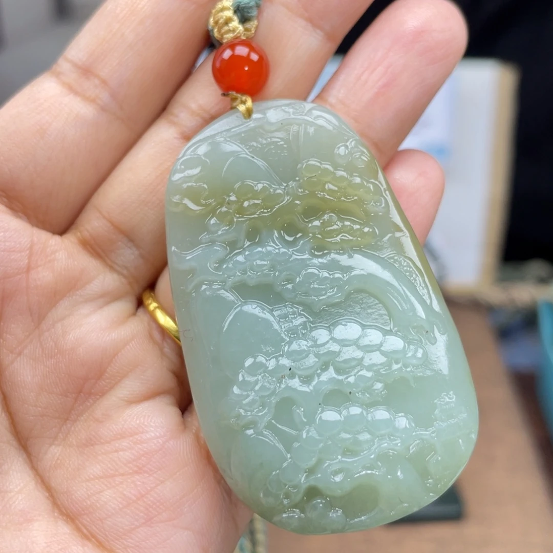 和田玉未镶嵌颈饰