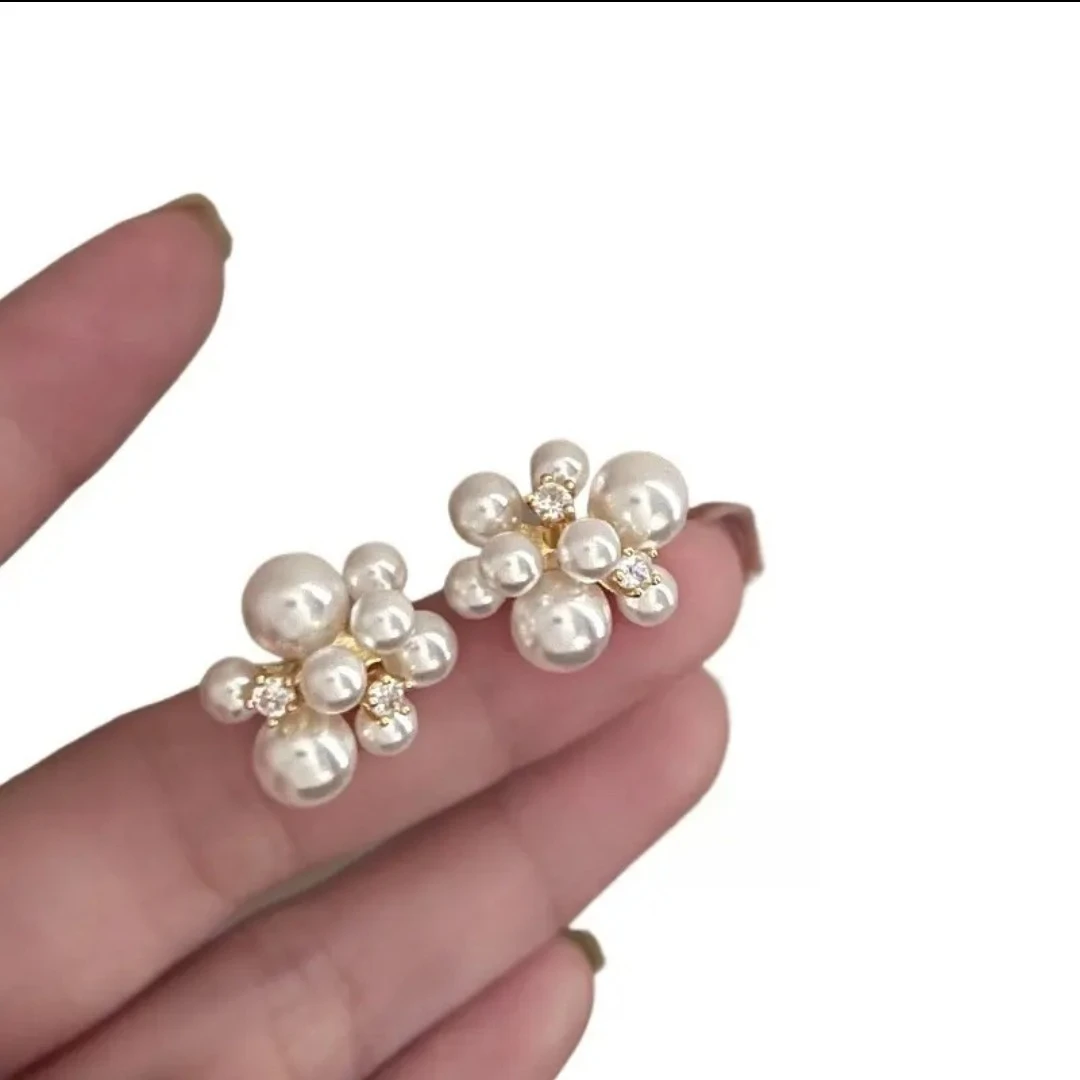 合金仿珍珠耳饰 合金仿珍珠耳饰 精致法式复古锆石珍珠耳环