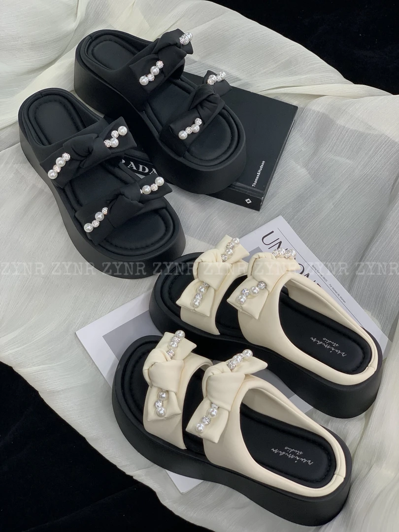 【ZYNR】欧货珍珠蝴蝶结凉拖鞋女夏季外穿小众百搭露趾厚底一字拖
