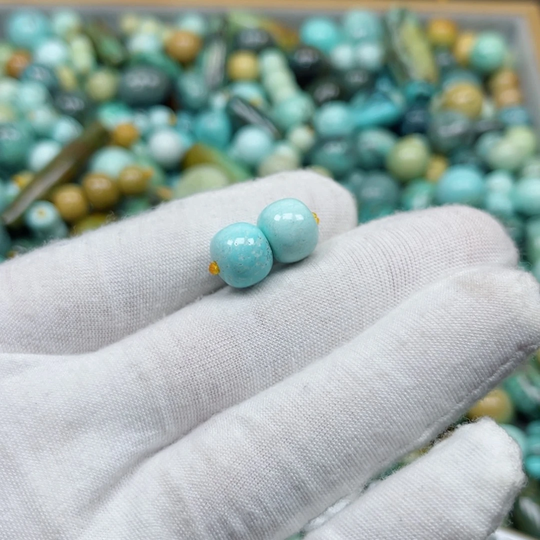 绿松石未镶嵌挂件