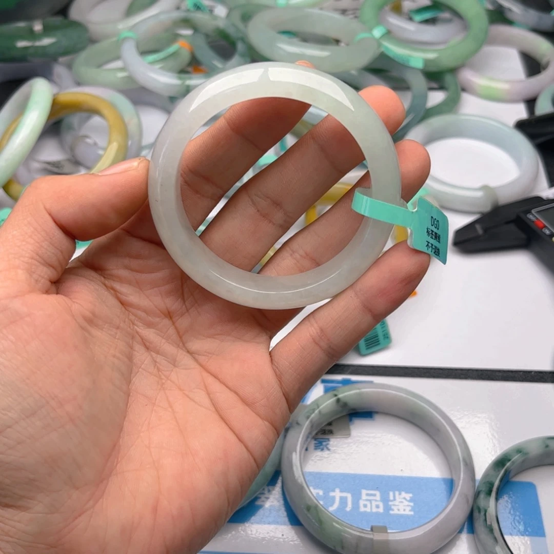 未镶嵌手镯翡翠5253. 75