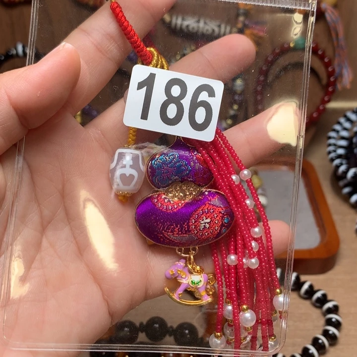 玛瑙/玉髓未镶嵌配饰