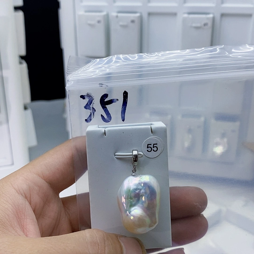 淡水珍珠合金颈饰