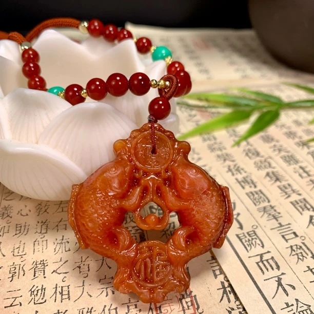 【双鱼聚宝盆】双鱼寓意美好吉庆 夫妻恩爱爱情幸福前途美好的象征