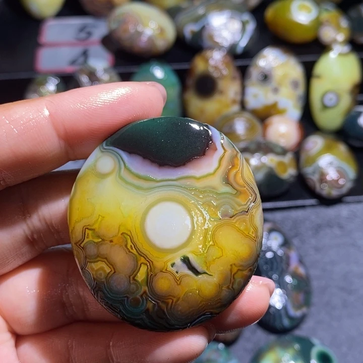 玛瑙/玉髓未镶嵌吊坠(不含链)69