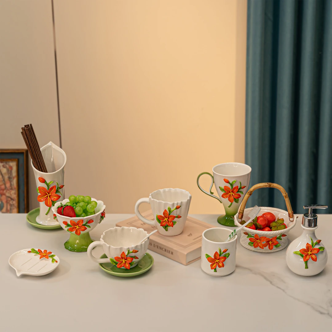 萱母草陶瓷系列餐桌筷子筒家用高端马克杯咖啡杯餐具用具送礼套装