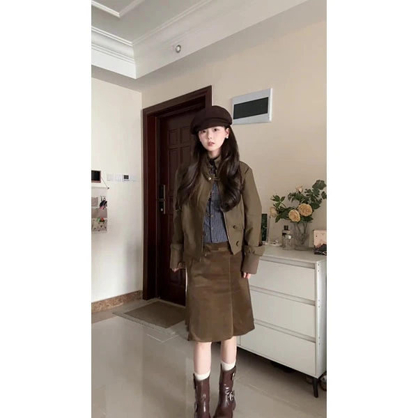 复古气质棕绿色夹克外套蓝色格子衬衫女秋季半身裙a字短裙三件套
