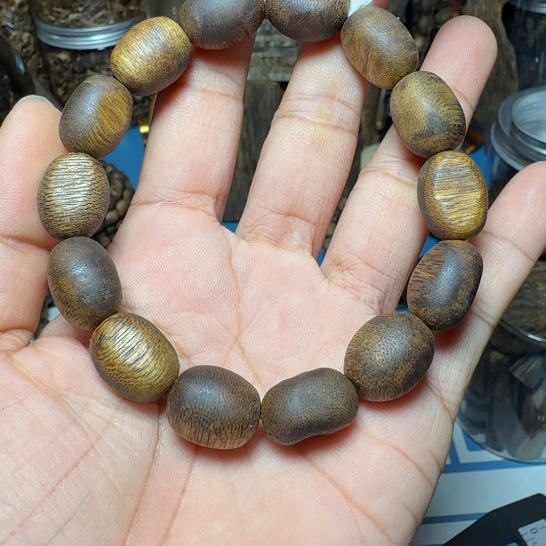 0***1白奇乌身天然留疤1.2单圈10.6克