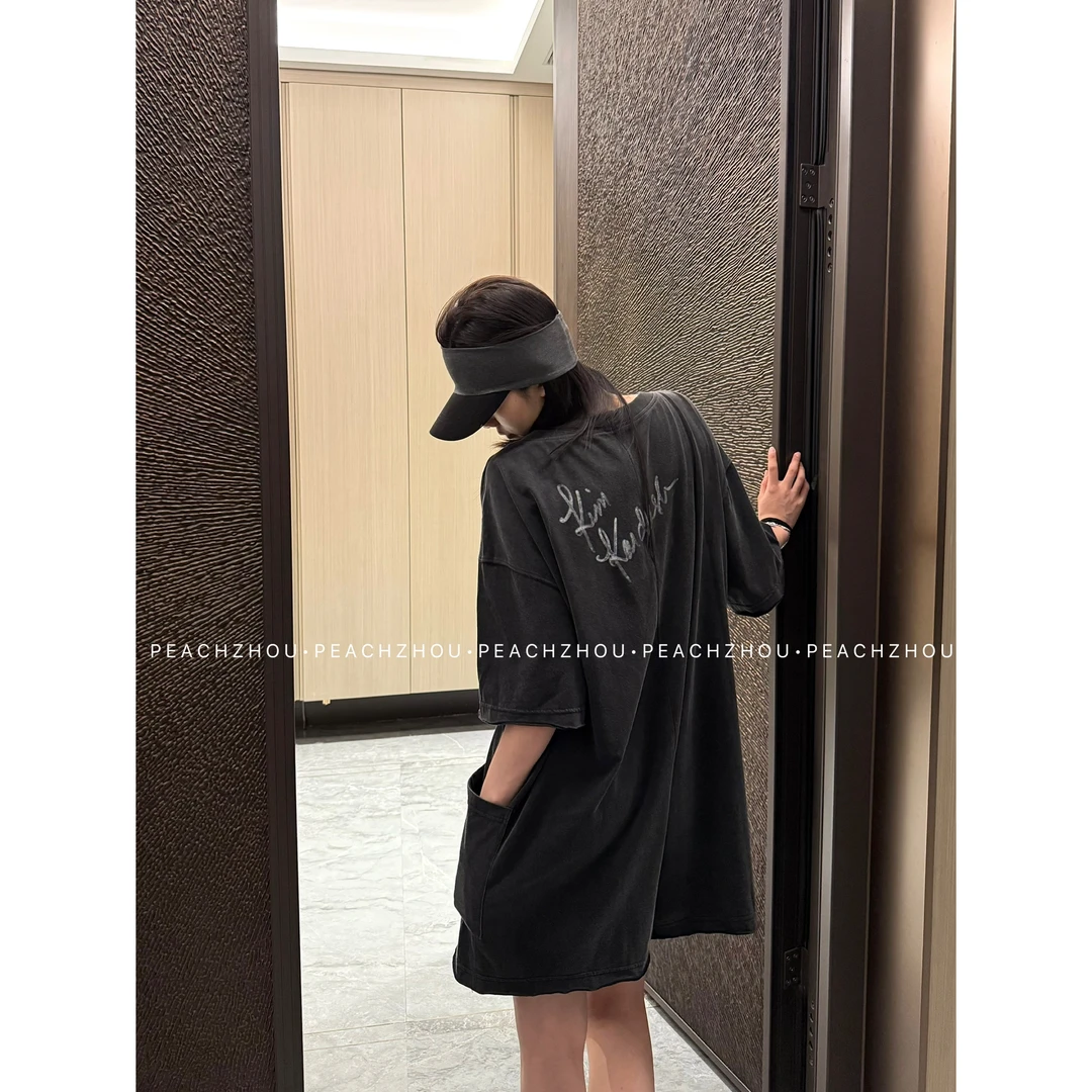 『PEACHZHOU』插袋'手写体签名'宽松美式休闲洋气圆领短袖连体短裤