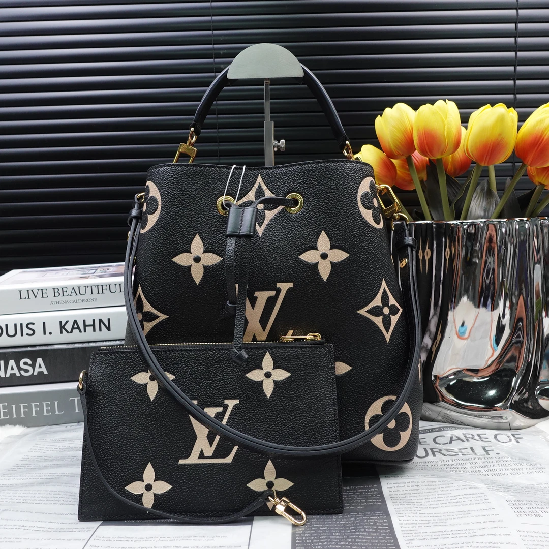 95新 LouisVuitton/路易威登 /单肩包/T10289924