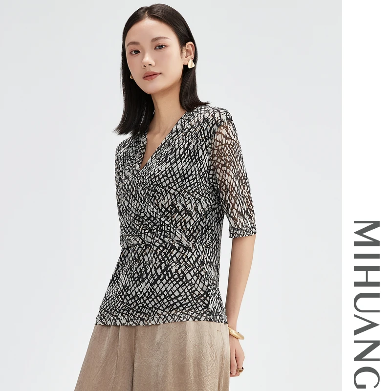 MIHUANG/米皇【呼吸】100桑蚕丝多层V斜搭领时尚印花中袖T恤557191