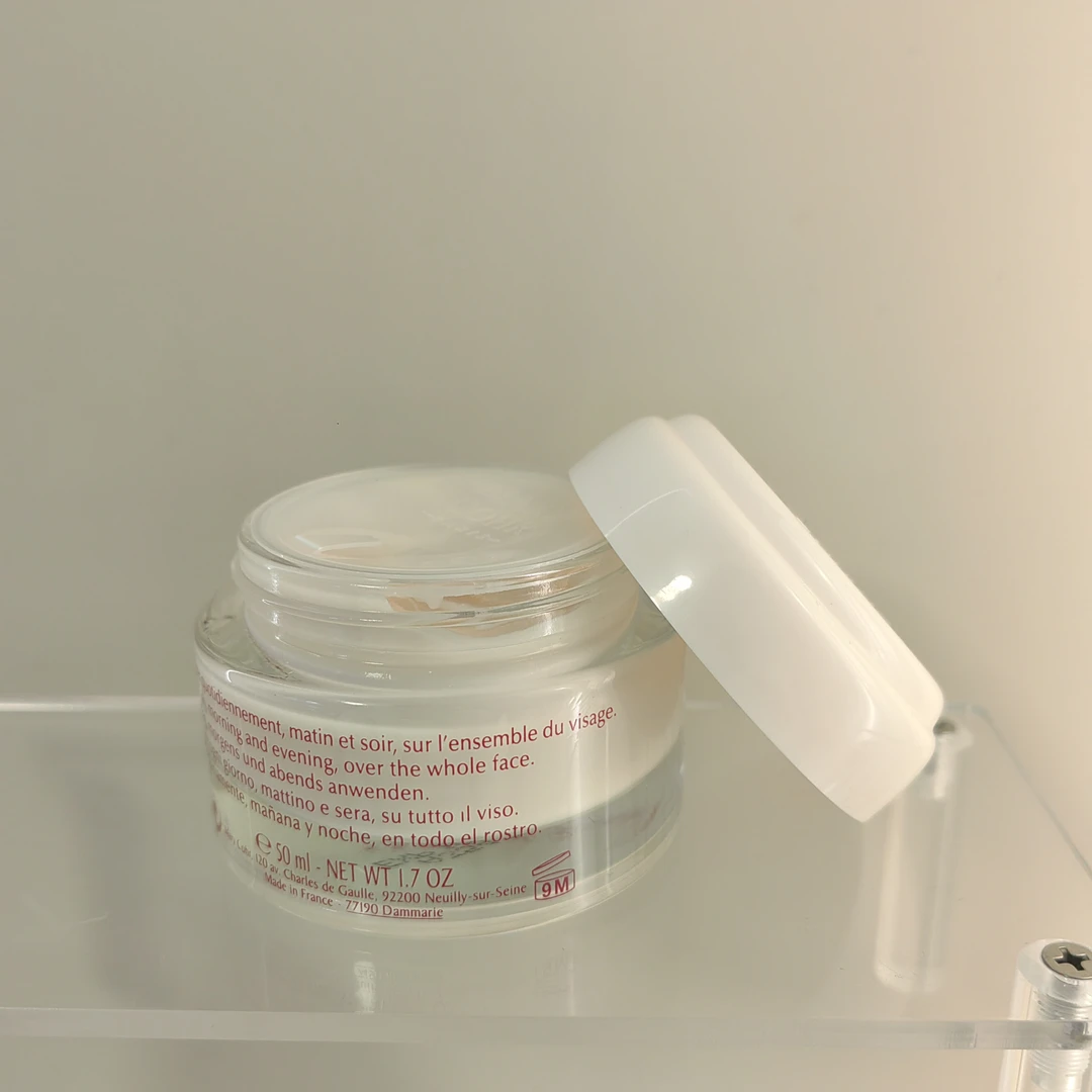 m紧紧面霜涂抹刷