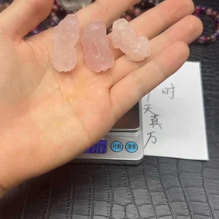 水晶手链未镶嵌天然粉水晶雕刻81