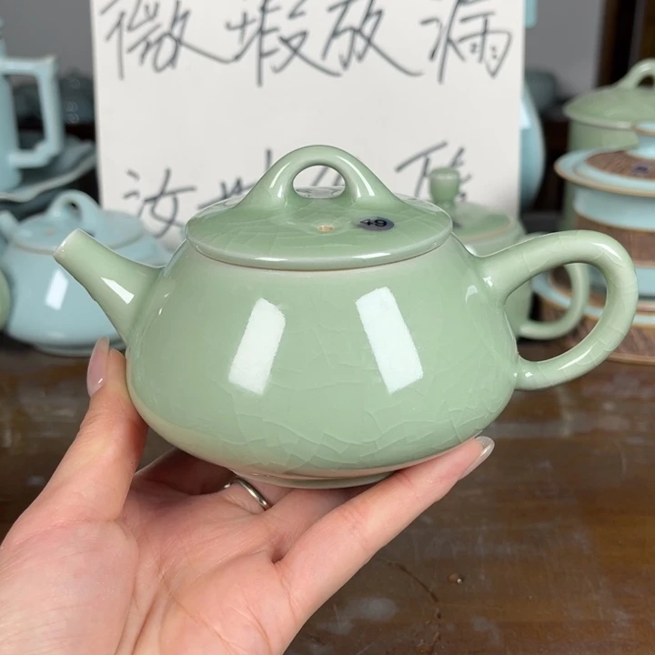 49号豆绿石瓢壶不完美