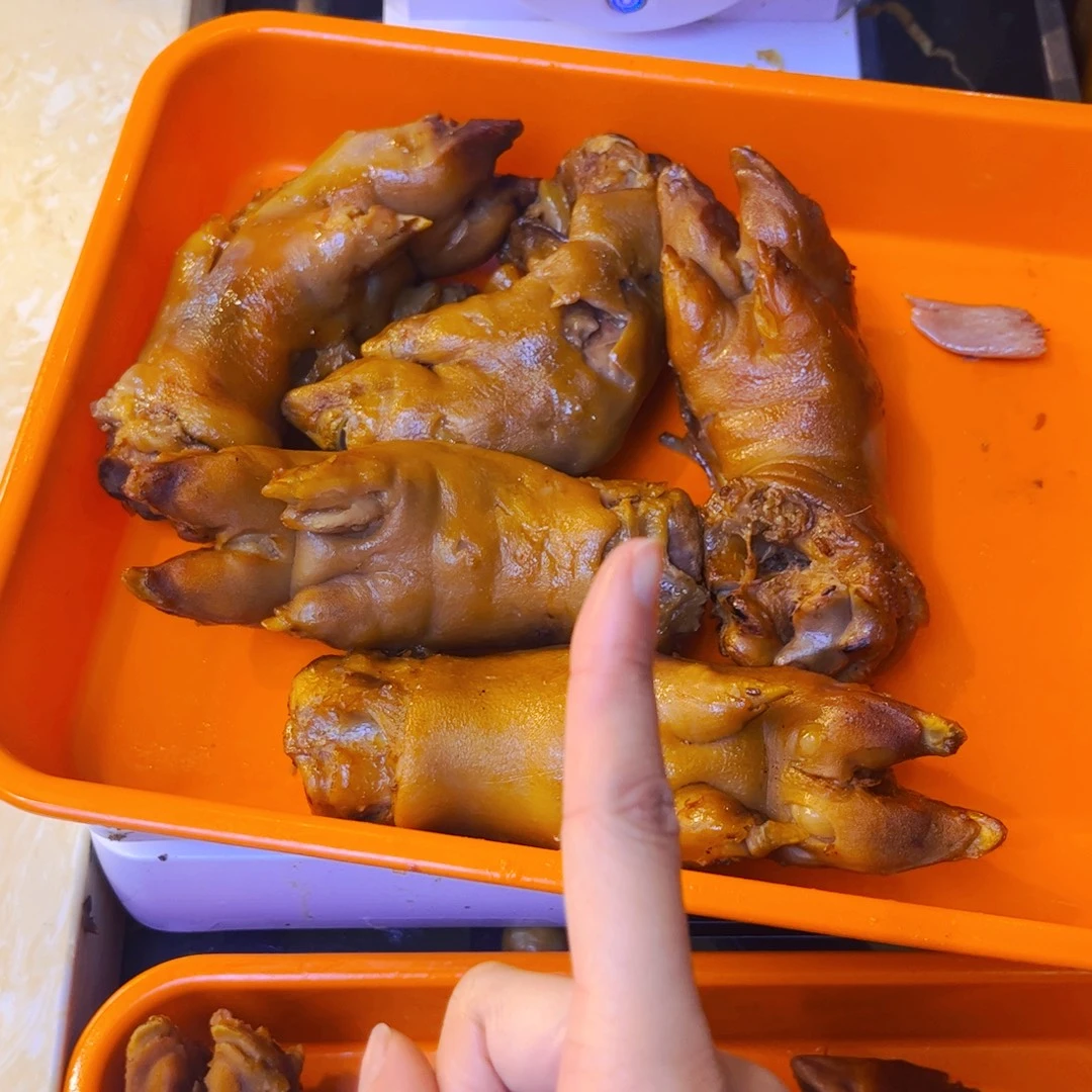 5个六两多猪手99特价