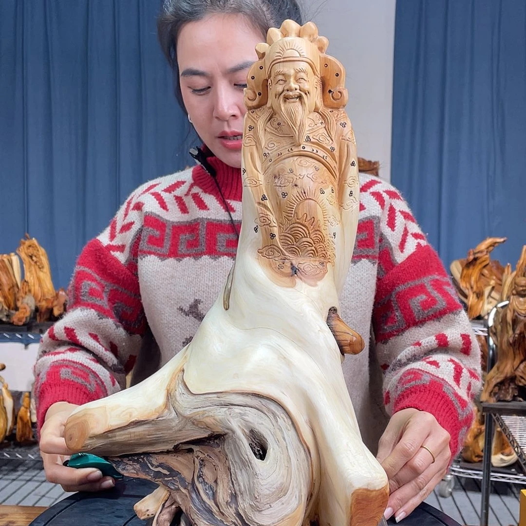 柏木（崖柏）随型艺术根雕