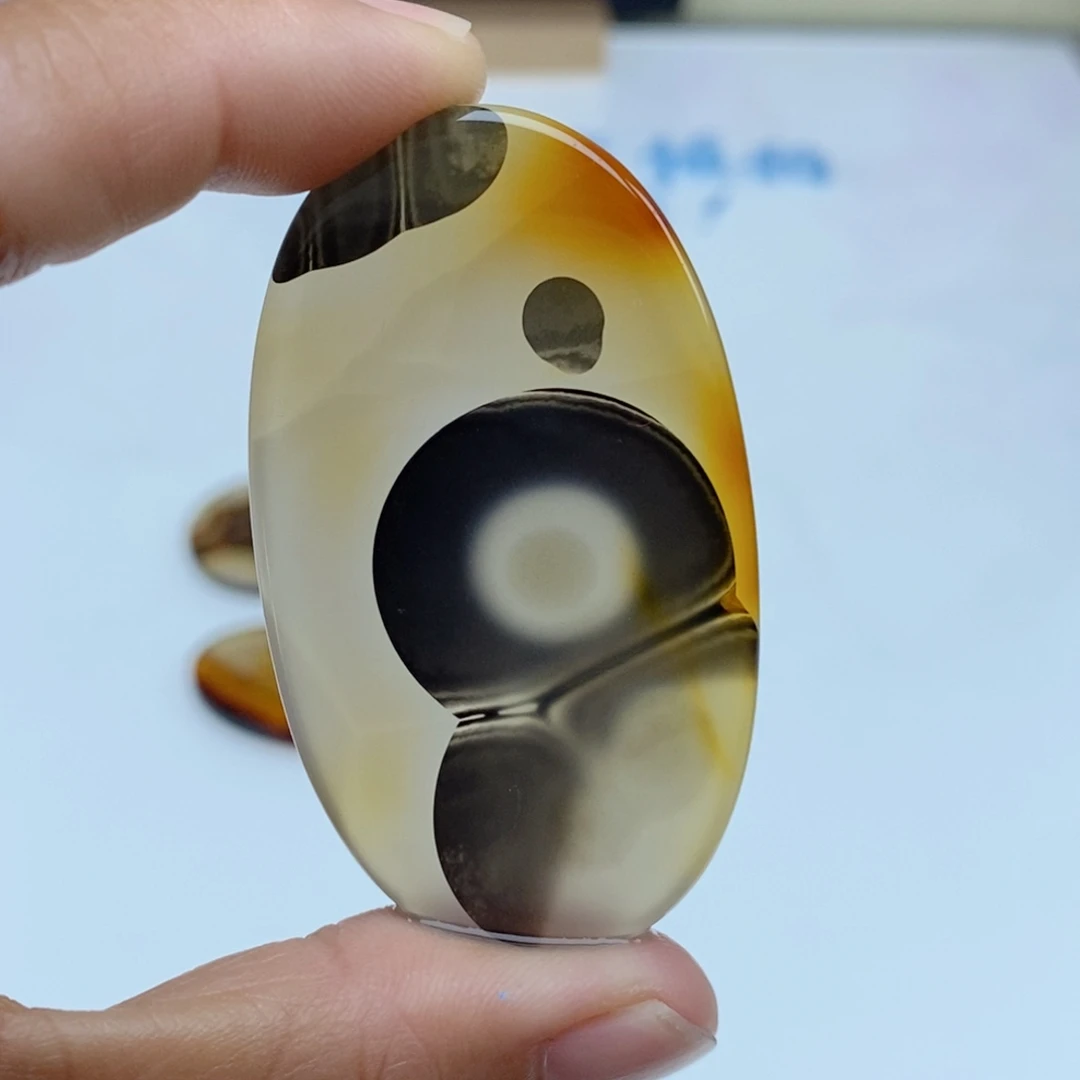 玛瑙/玉髓未镶嵌珠宝半成品