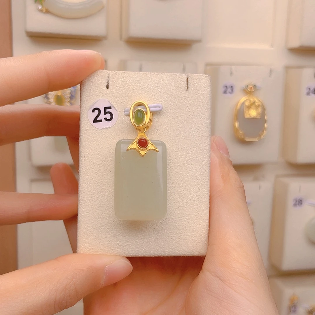 和田玉颈饰银S925镀金镶嵌