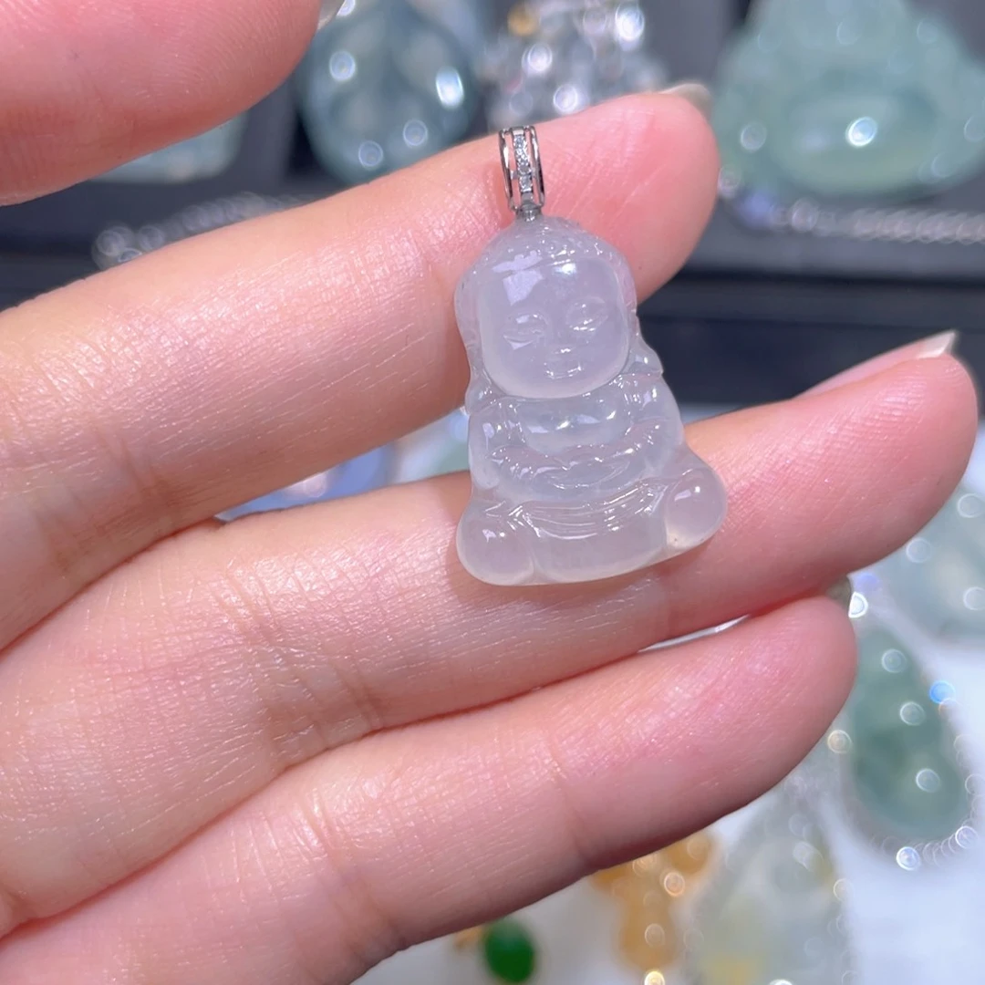 颈饰18K金镶嵌翡翠翡翠