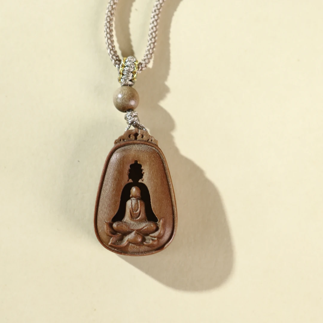 三有堂《老山檀无相吊坠》  多样性发其一