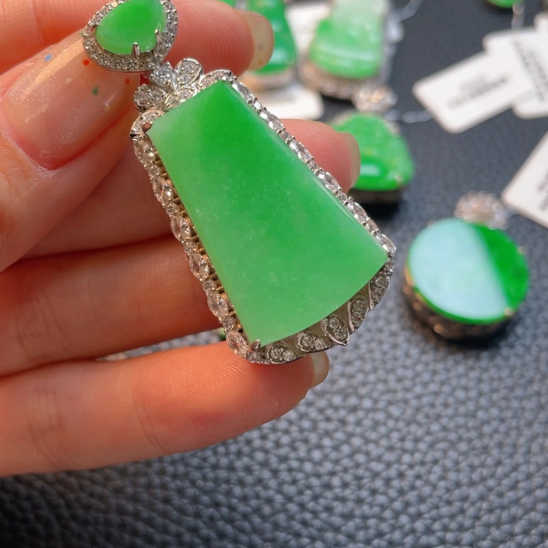 翡翠银S925镶嵌吊坠(不含链)