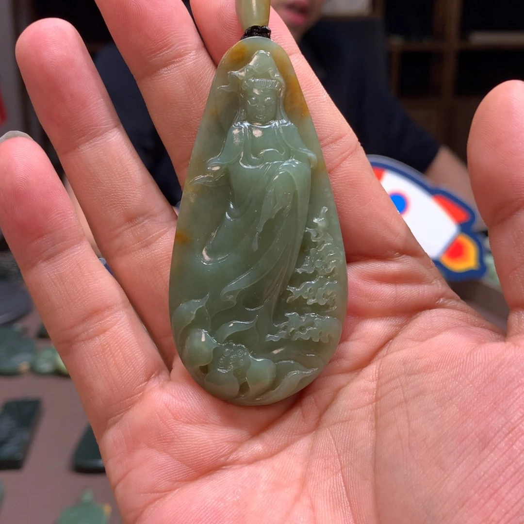 辽***海岫岩河磨玉（透闪石质玉）未镶嵌颈饰