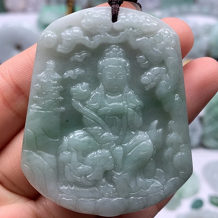 翡翠未镶嵌颈饰文殊菩萨福利