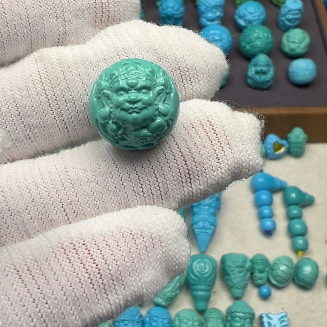 一***士圆珠老型直播间选品