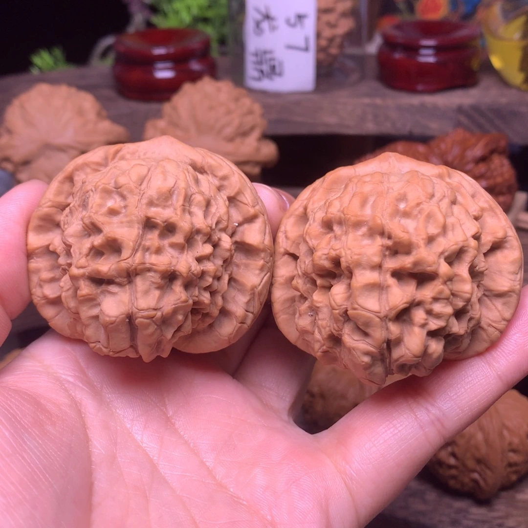 文玩核桃吊坠50龙鼎全品