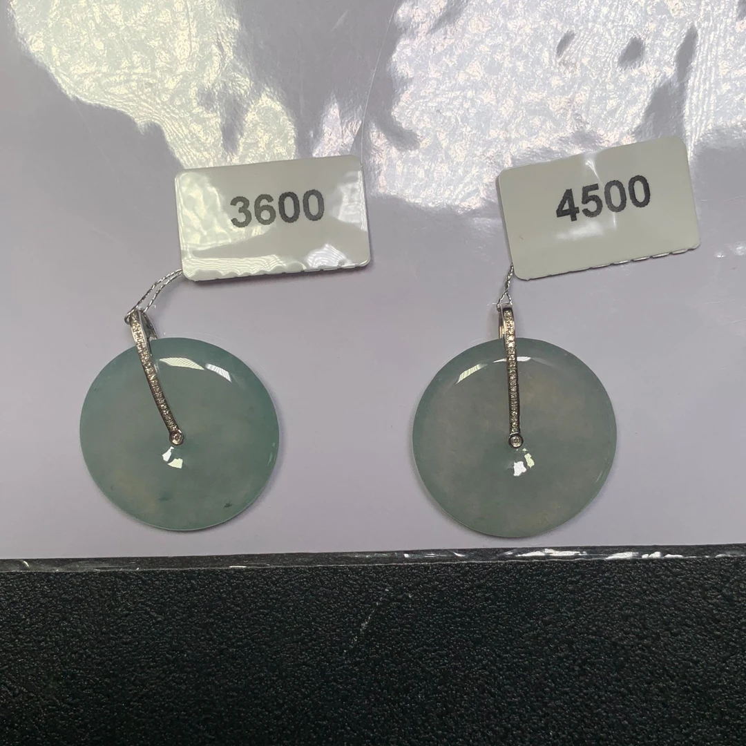 翡翠A货18K金镶嵌平安扣3600号多样性发货，发一件233