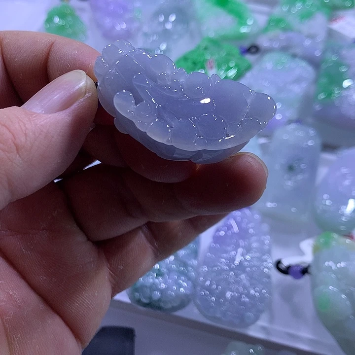 翡翠未镶嵌颈饰天然翡翠A货吊坠