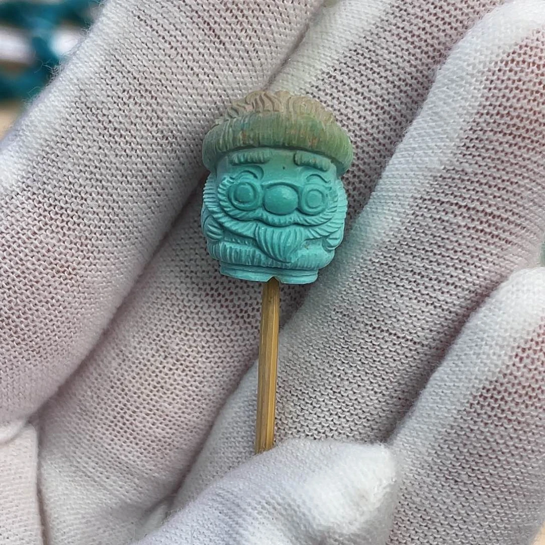 未镶嵌绿松石珠宝奇石