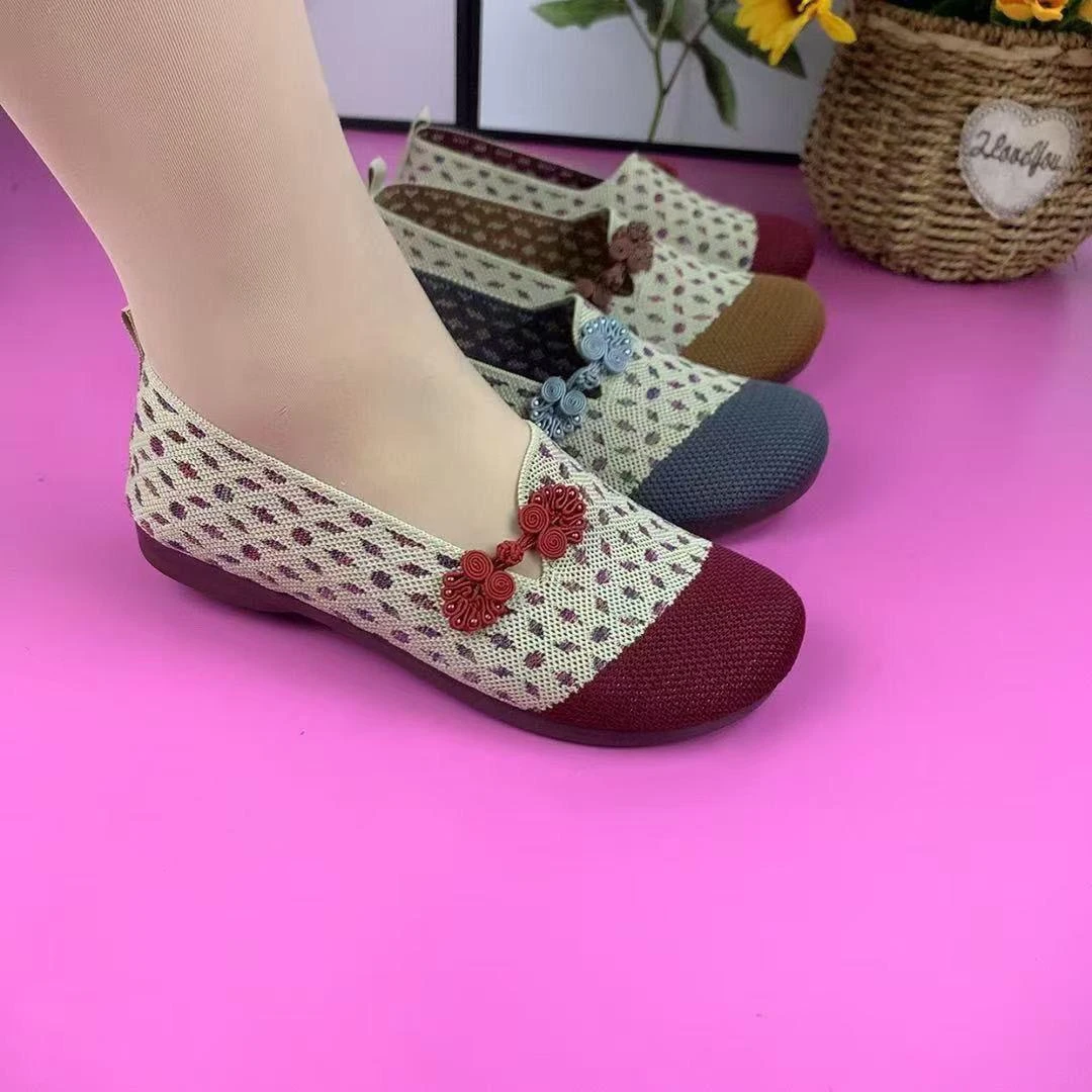 2025新款老北京布鞋女一脚蹬平底妈妈鞋百搭休闲鞋透气单鞋
