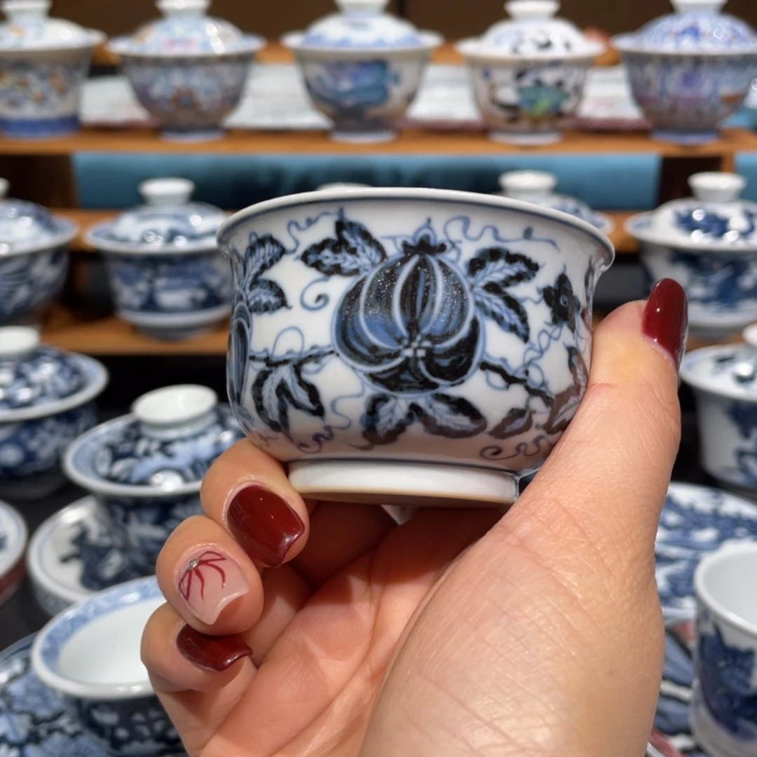 景德镇陶瓷手工艺术