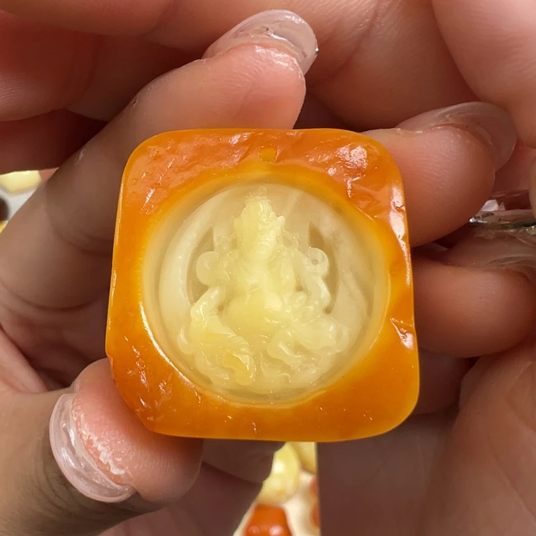 蜜蜡颈饰未镶嵌蜜蜡