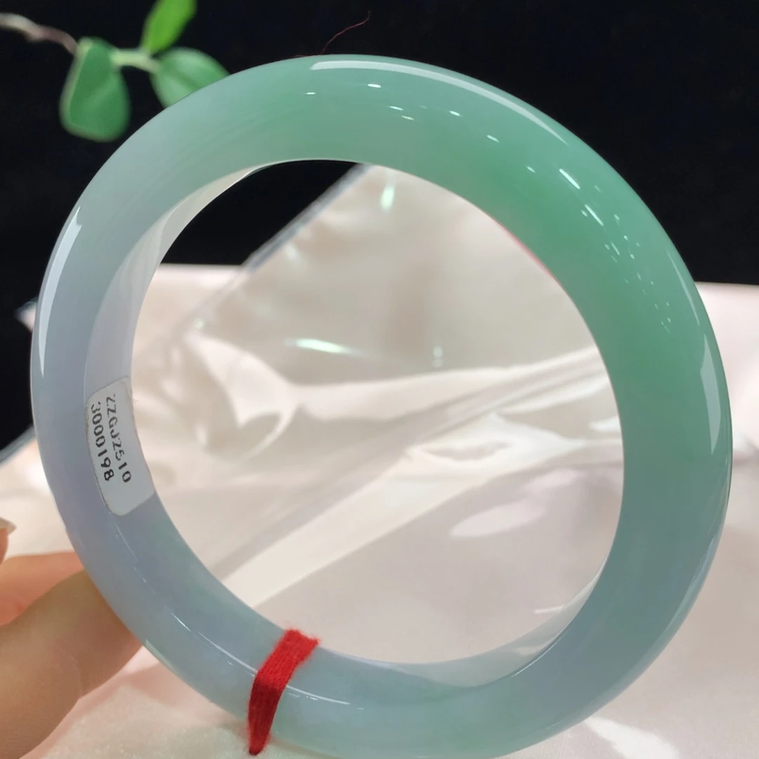 翡翠未镶嵌手镯0198