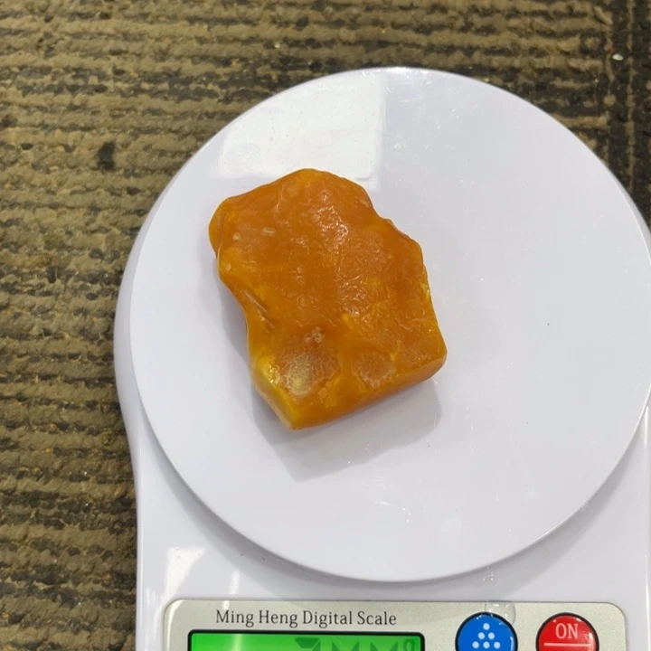 定制蜜蜡未镶嵌裸石