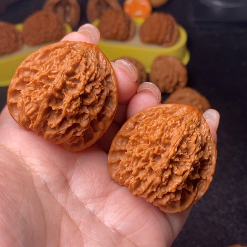 【闪购商品】把件文玩核桃856号满天星40