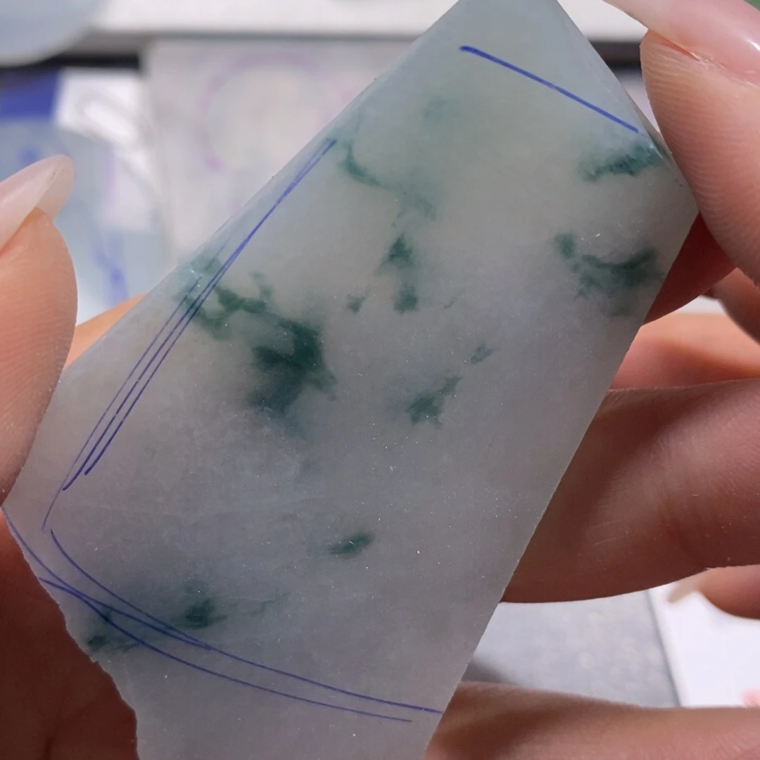 翡翠挂件未镶嵌本***人