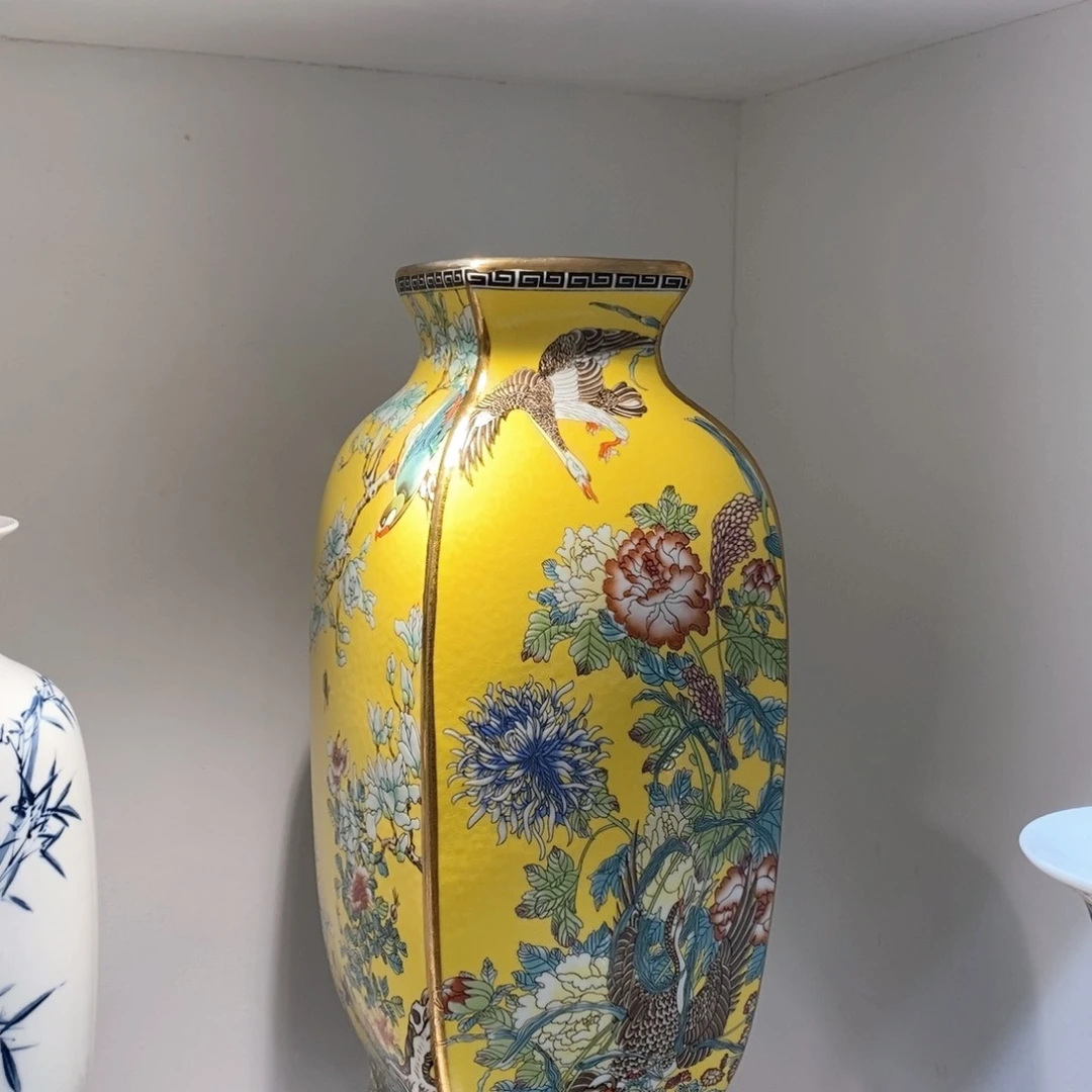 景德镇陶瓷花瓶摆件