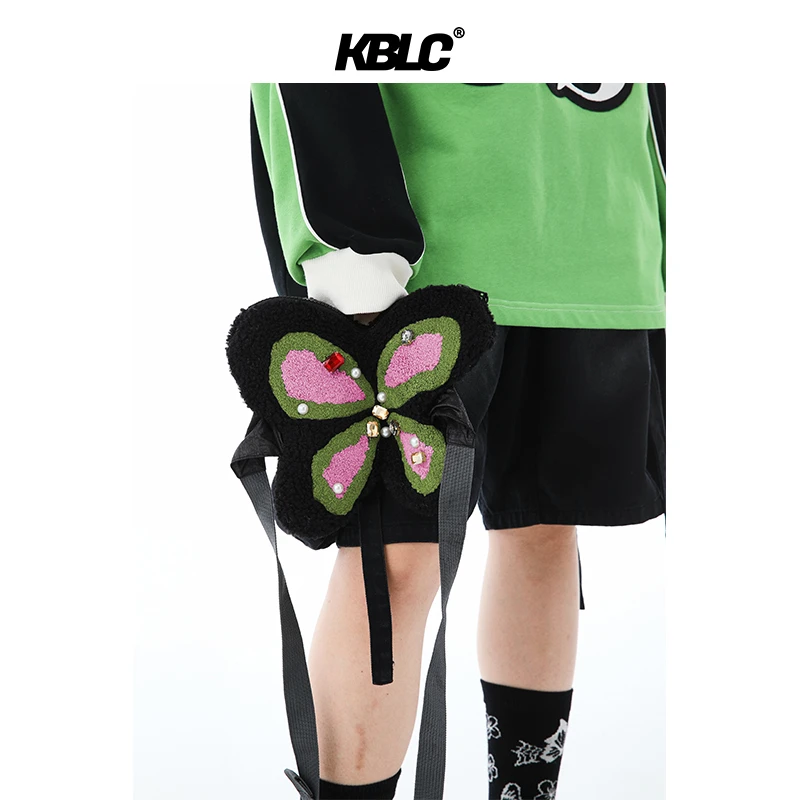 KBLC仿羊羔毛手工钉钻重工装饰斜挎刺绣小众设计斜挎时尚蝴蝶腰包