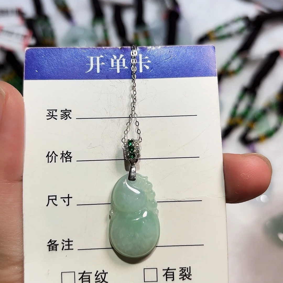 翡翠银S925镶嵌颈饰A货翡翠镶嵌颈饰