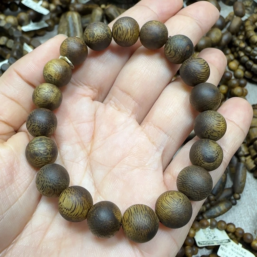 手串沉香浮沉红骨多样性发货一条卡10-9克