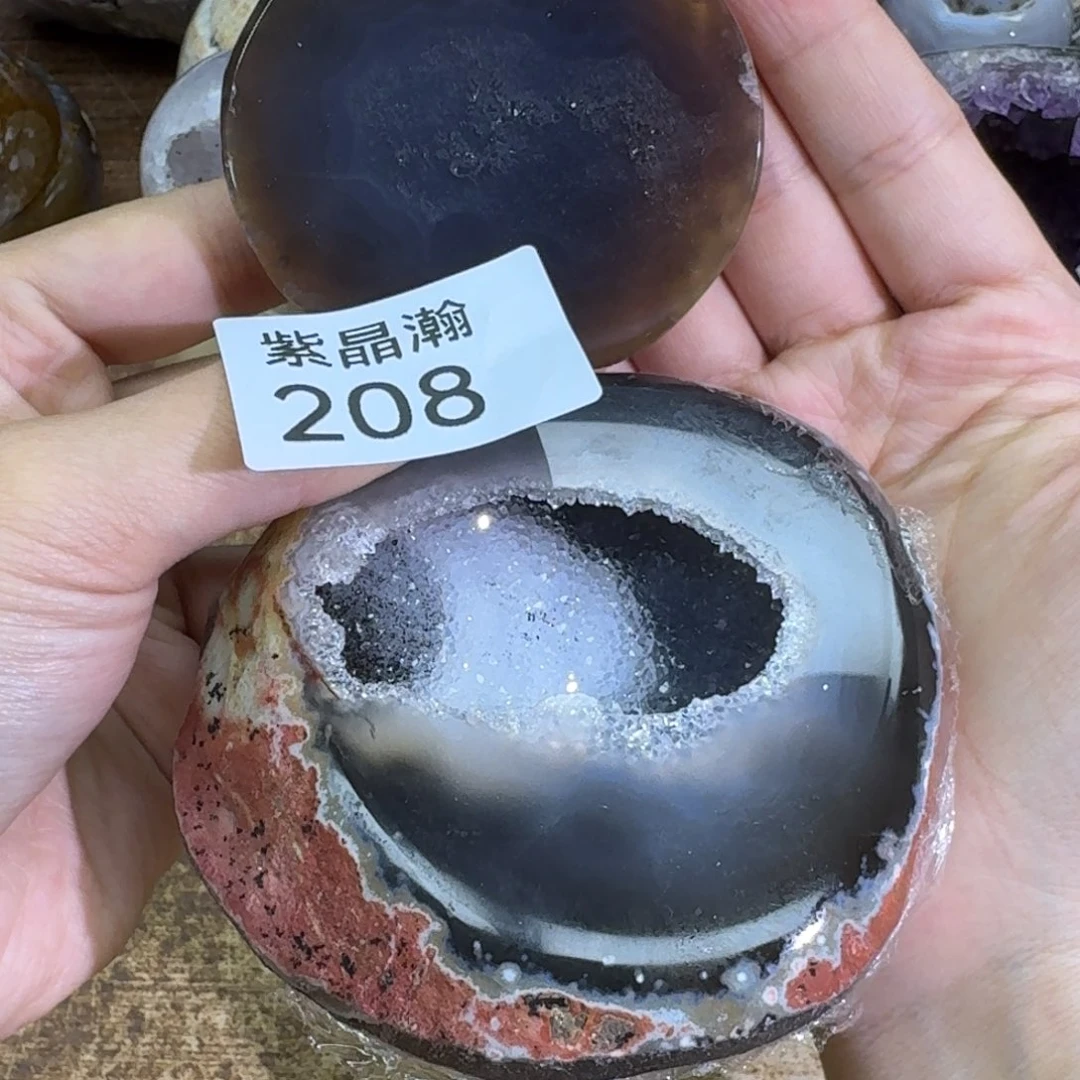 未镶嵌水晶大型摆件（非配饰）